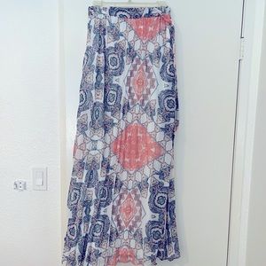SABO skirt Maxi Skirt with slit and tie SIZE M Never worn Colors are beautiful!!